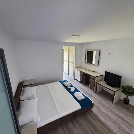 Paradis Costinesti * Schitu