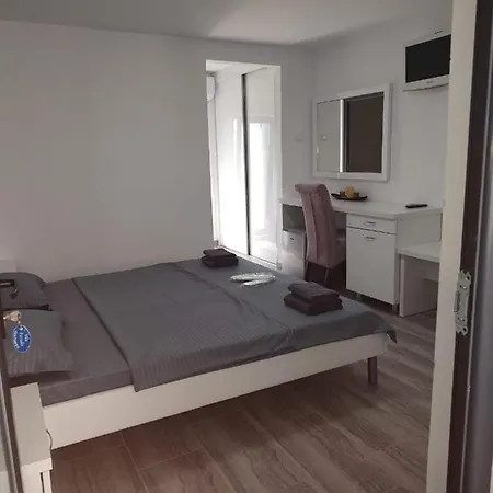 Paradis Costinesti Guest house Schitu